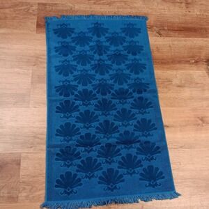 VTG Sculpted Blue Fieldcrest Bath Towel Shell Fringed 100% Cotton Blue USA Made